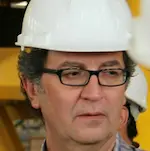 حائری سیمان نی ریز